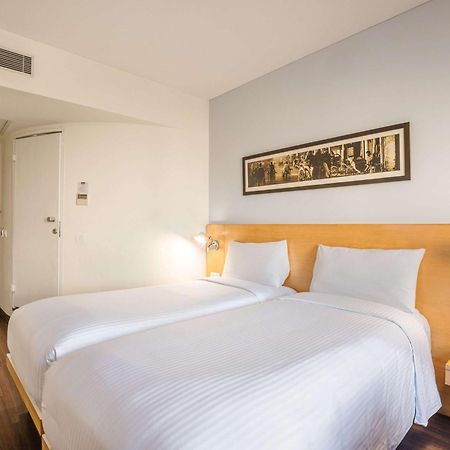 Hotel Ibis Bengaluru Hosur Road - An Accor Brand Exterior foto