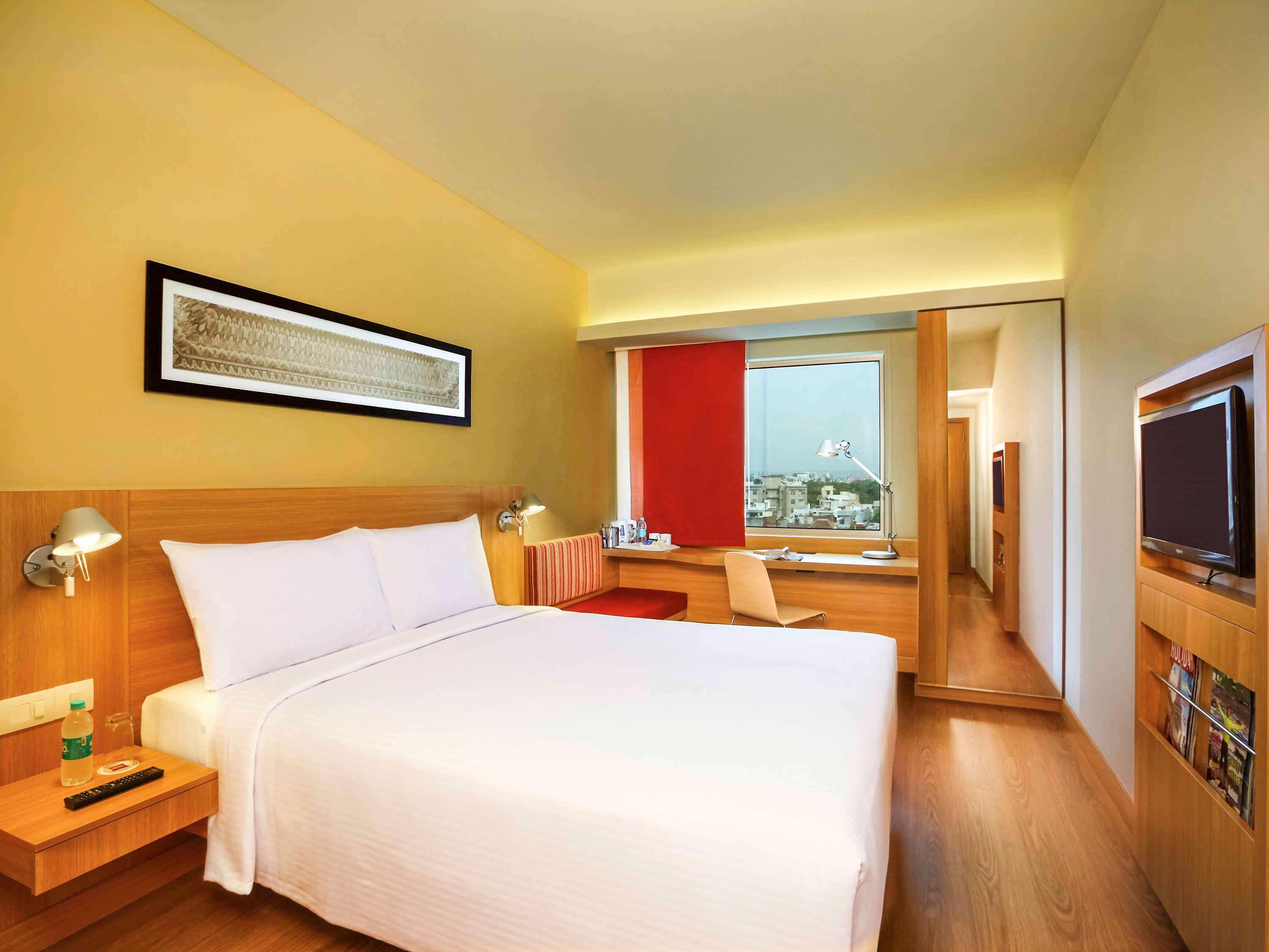 Hotel Ibis Bengaluru Hosur Road - An Accor Brand Exterior foto
