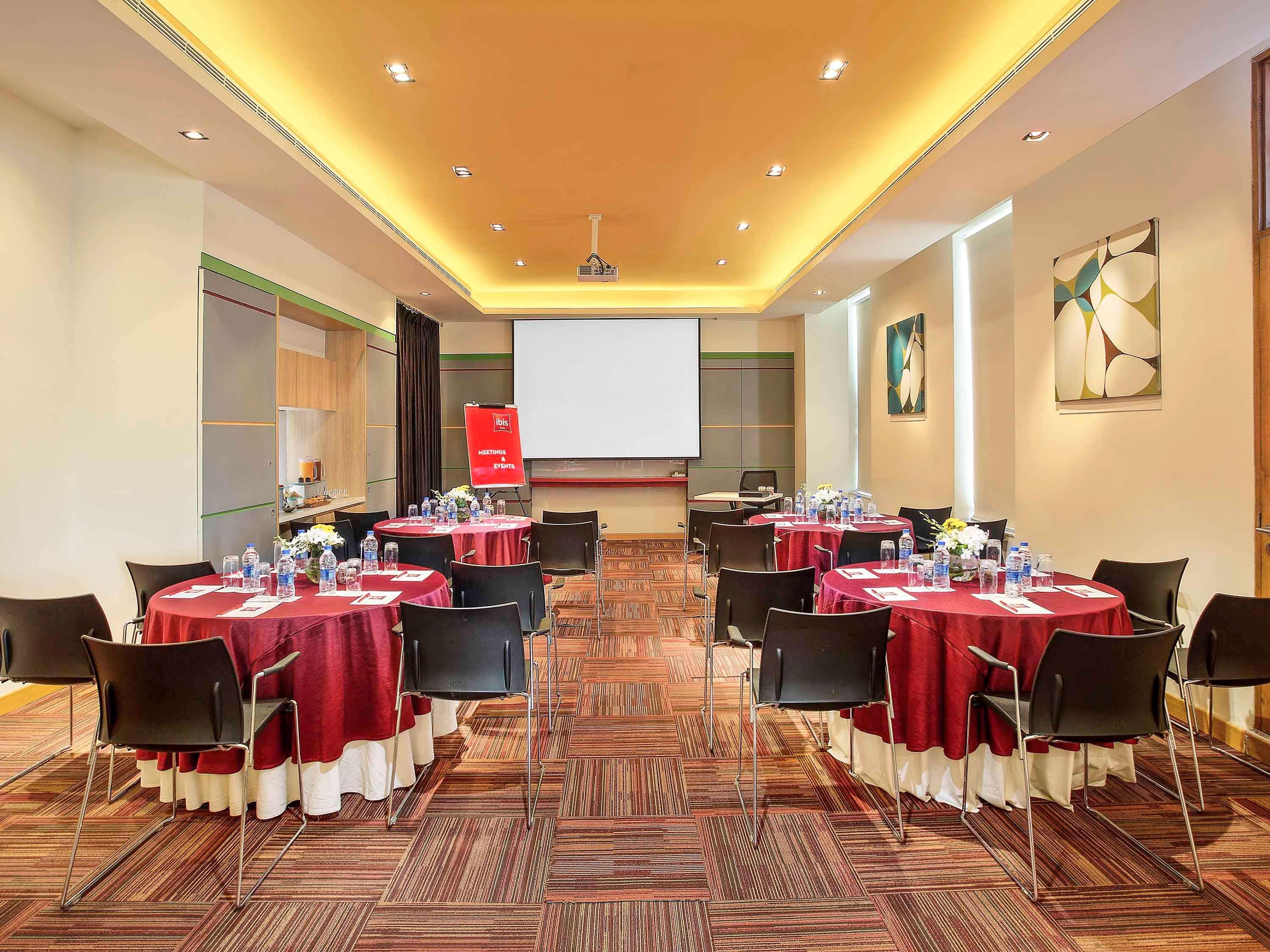 Hotel Ibis Bengaluru Hosur Road - An Accor Brand Exterior foto