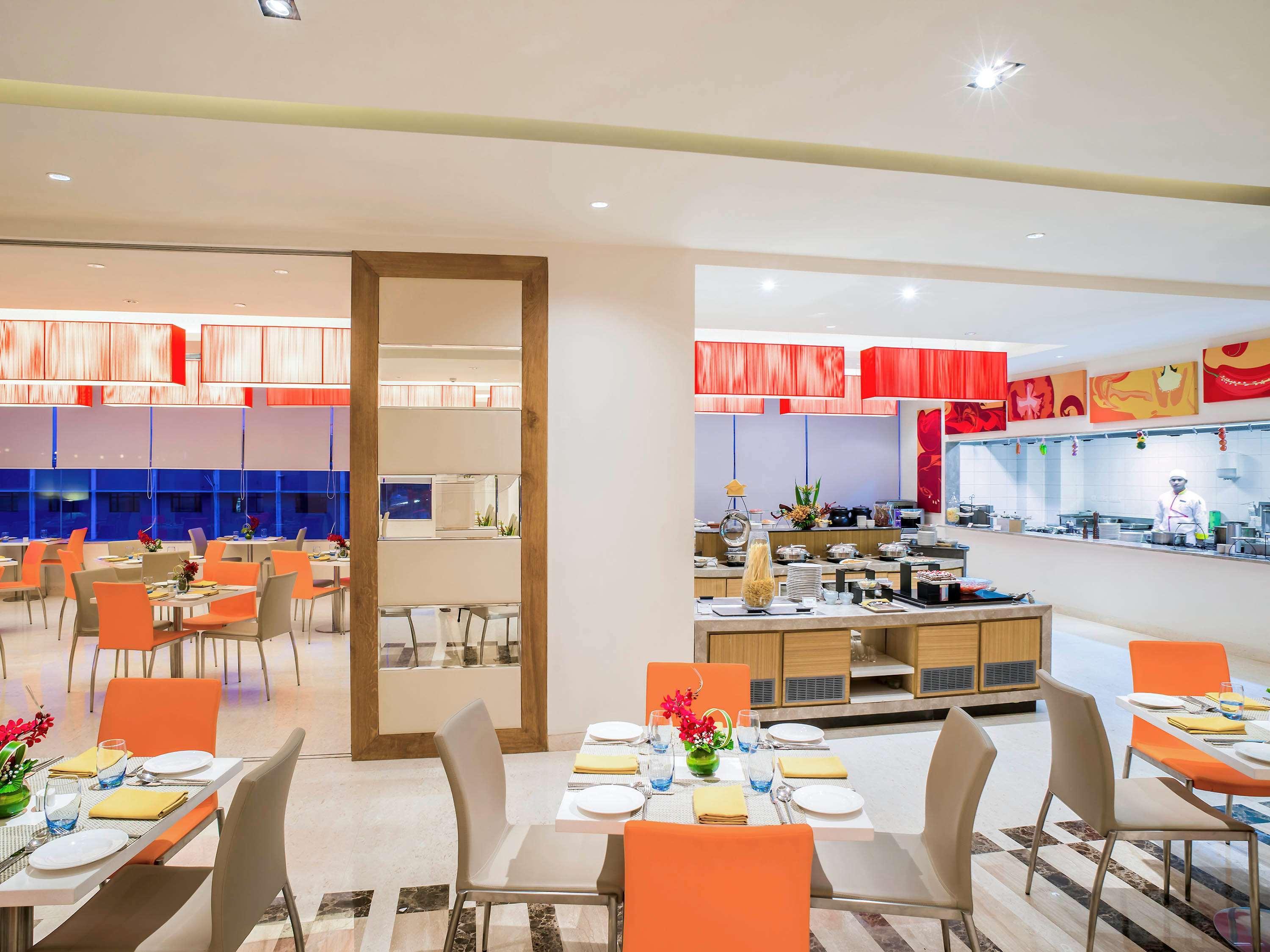 Hotel Ibis Bengaluru Hosur Road - An Accor Brand Exterior foto